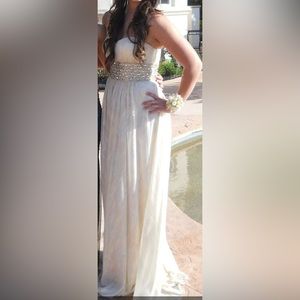 La Femme Prom Dress - off white